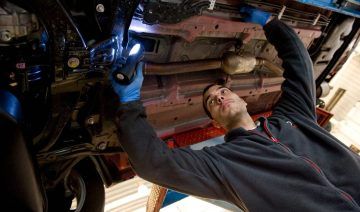 Por qué ha subido un 20% el coste de reparar un coche en el último año